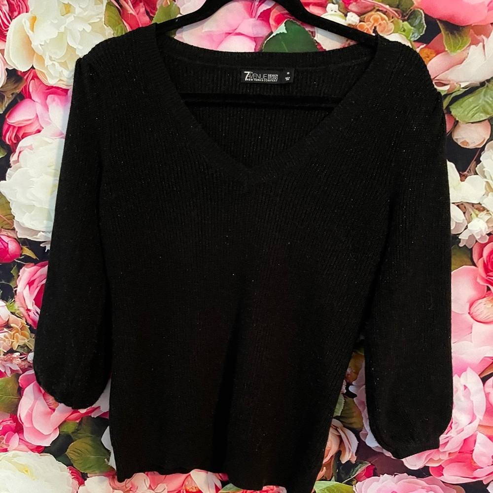 V-Neck sweater